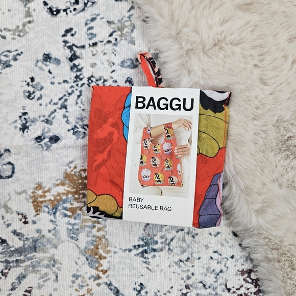 BAGGU Handbags - Baggu Baby Reusable Bag Half Shell Skunk